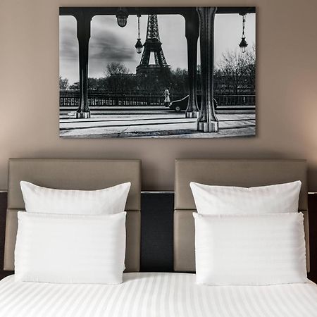 Ac Hotel Paris Porte Maillot By Marriott Exterior photo